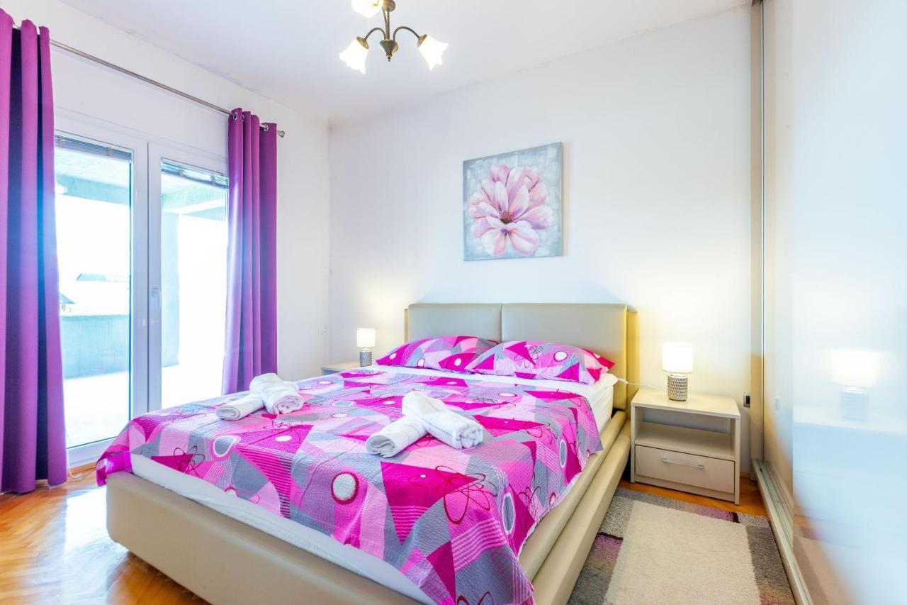 Rs Two Bedroom Apartment Sukošan Kültér fotó