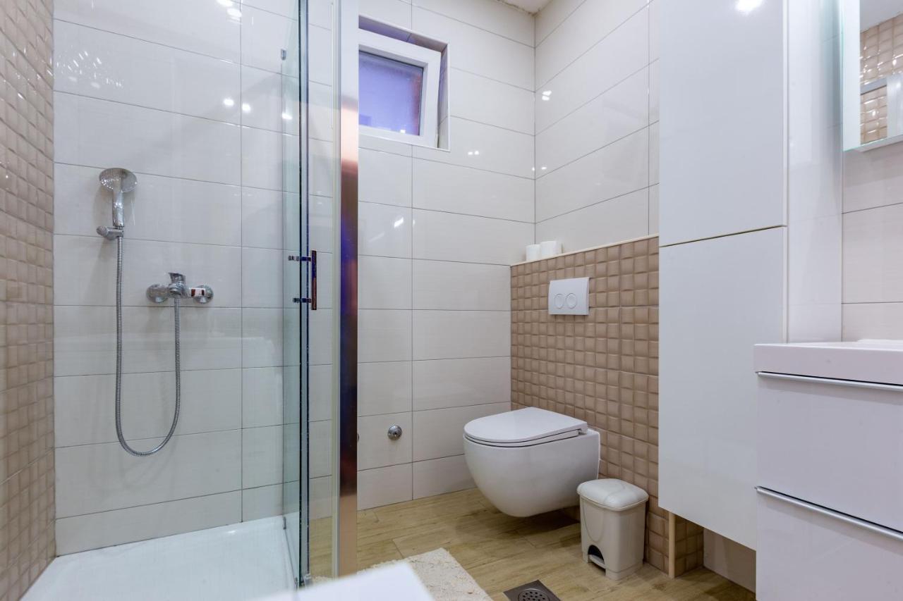 Rs Two Bedroom Apartment Sukošan Kültér fotó